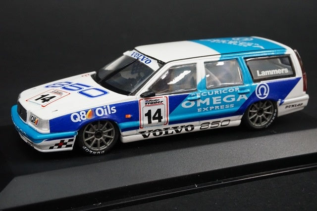 "Pre owned" Minichamps 1:43 1994 Volvo 850 Break BTCC