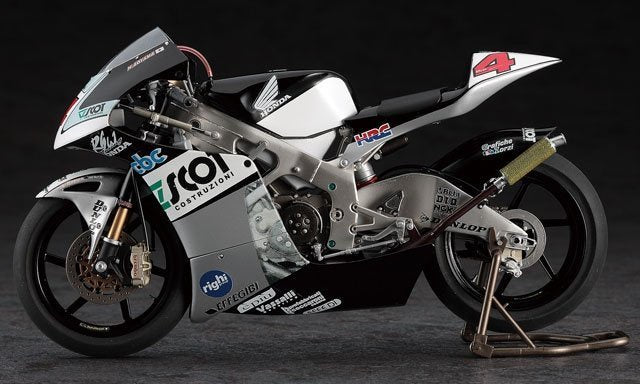 Hasegawa 1:12 Scot Racing Team Honda RS250RW 2009