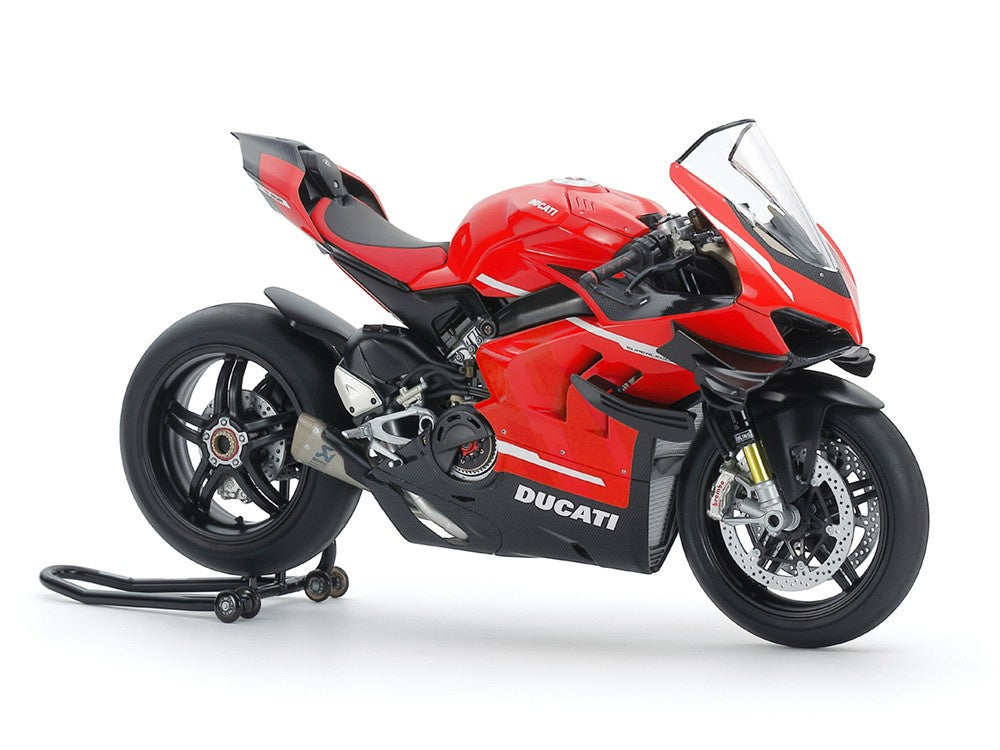 Tamiya 1:12 Scale Ducati Superleggera V4 with Racing Kit