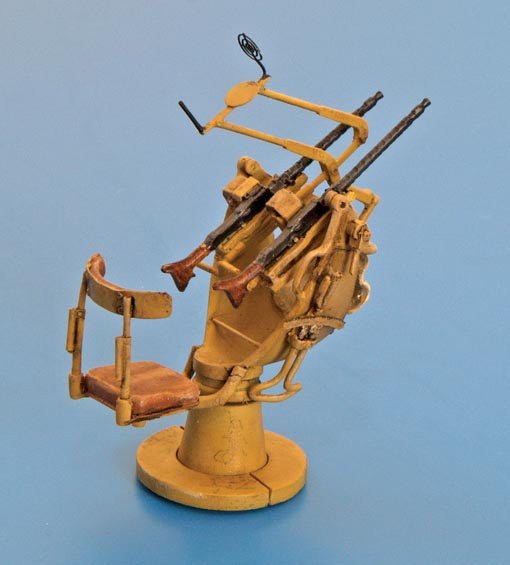 Plus Model 1:35 Zwillingssockel 36 Resin & Photo-etch Kit