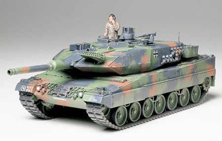 *Clearance, Vintage* Tamiya 1:35 Leopard 2 A5 MBT (LW)