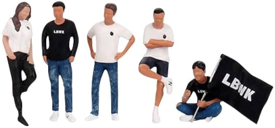 Mini GT 1:64 Liberty Walk Team Figurine Set