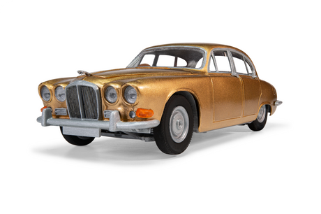 Airfix 1:32 Vintage Classic Jaguar 420