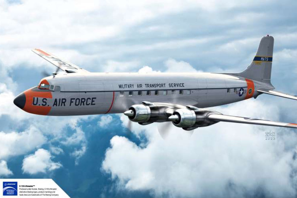 Academy 1:144 USAF Douglas DC-6/C-118 Liftmaster