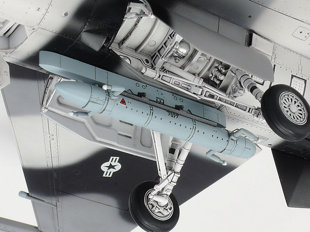 Tamiya 1:48 F-16C/N "Aggressor/Adversary"