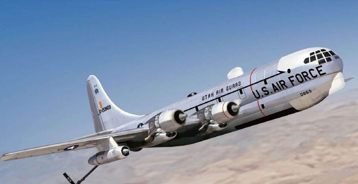 Academy 1:144 USAF KC-97L Stratofreighter