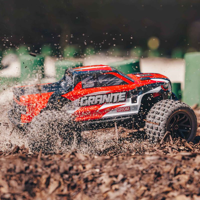1/18 GRANITE GROM MEGA 4X4 Monster Truck RTR Red