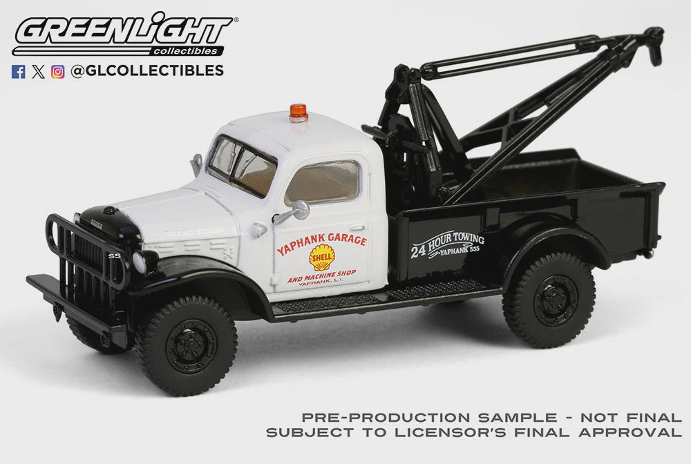 Greenlight 1:64 1945 Dodge Power Wagon Wrecker