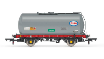 Hornby BR TTA 35 Ton Tank Wagon 'Esso'
