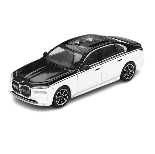 MiniGT 1:64 BMW i7 xDrive Alpine White/ Black Sapphire
