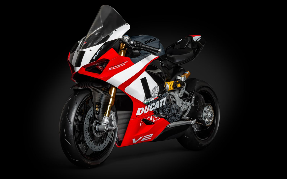 Pocher 1/4 Ducati Panigale - V2 Superquadro Kit