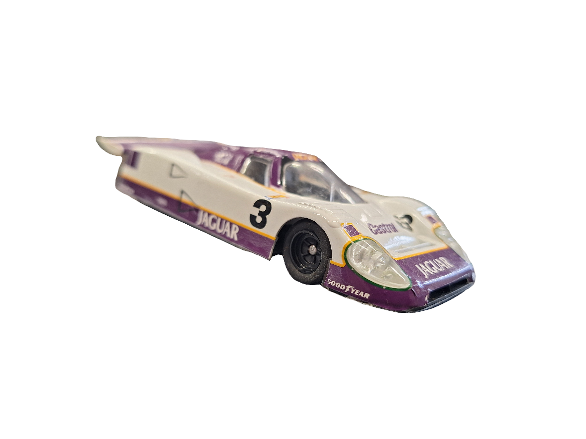 "Pre owned" ONYX 1:43 Jaguar XJR-11 #3 Le Mans 1990