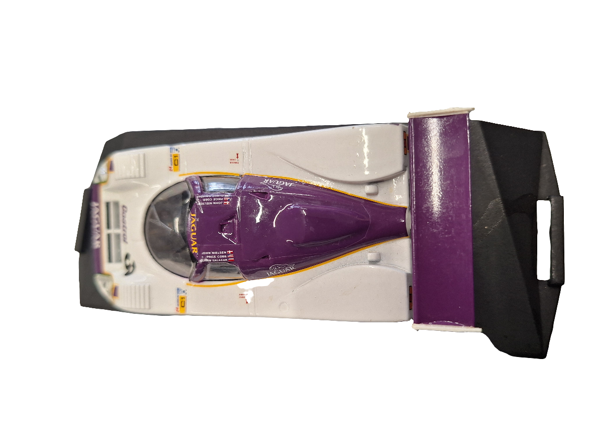 "Pre owned" ONYX 1:43 Jaguar XJR-11 #3 Le Mans 1990