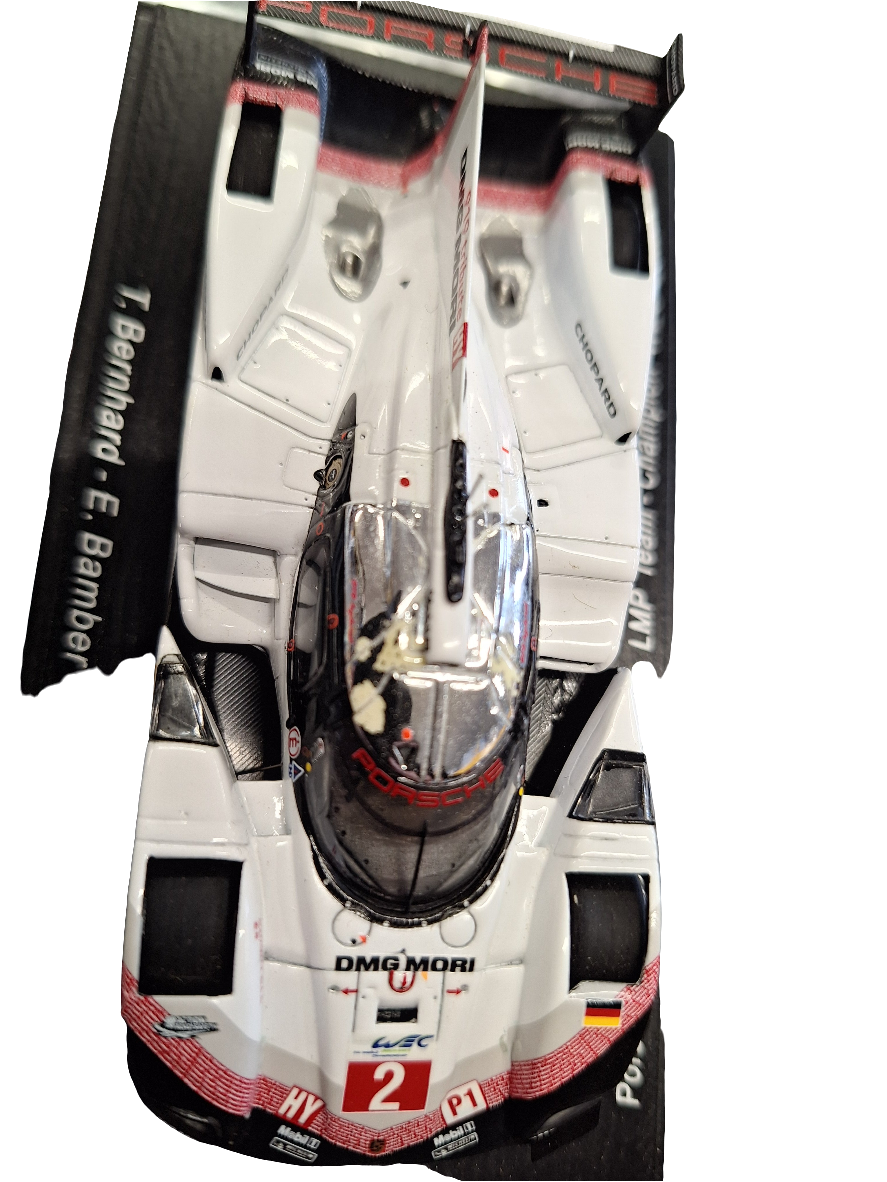 "Pre owned" Spark 1:43 Porsche 919 Hybrid LMP Team Champion WEC 2017