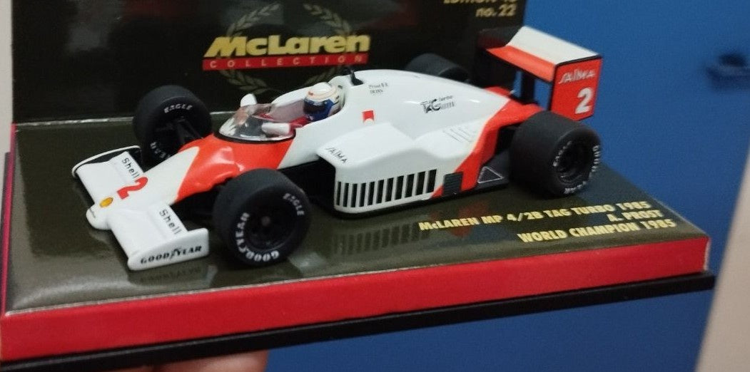 "Pre owned" Minichamps 1:43 1985 McLaren MP4/2 Tag Turbo World Champion
