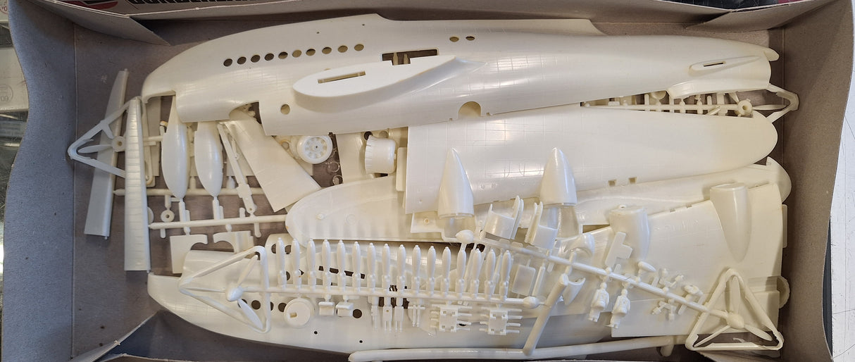 *Pre-Owned, Vintage* Airfix 1:72 Short Sunderland III