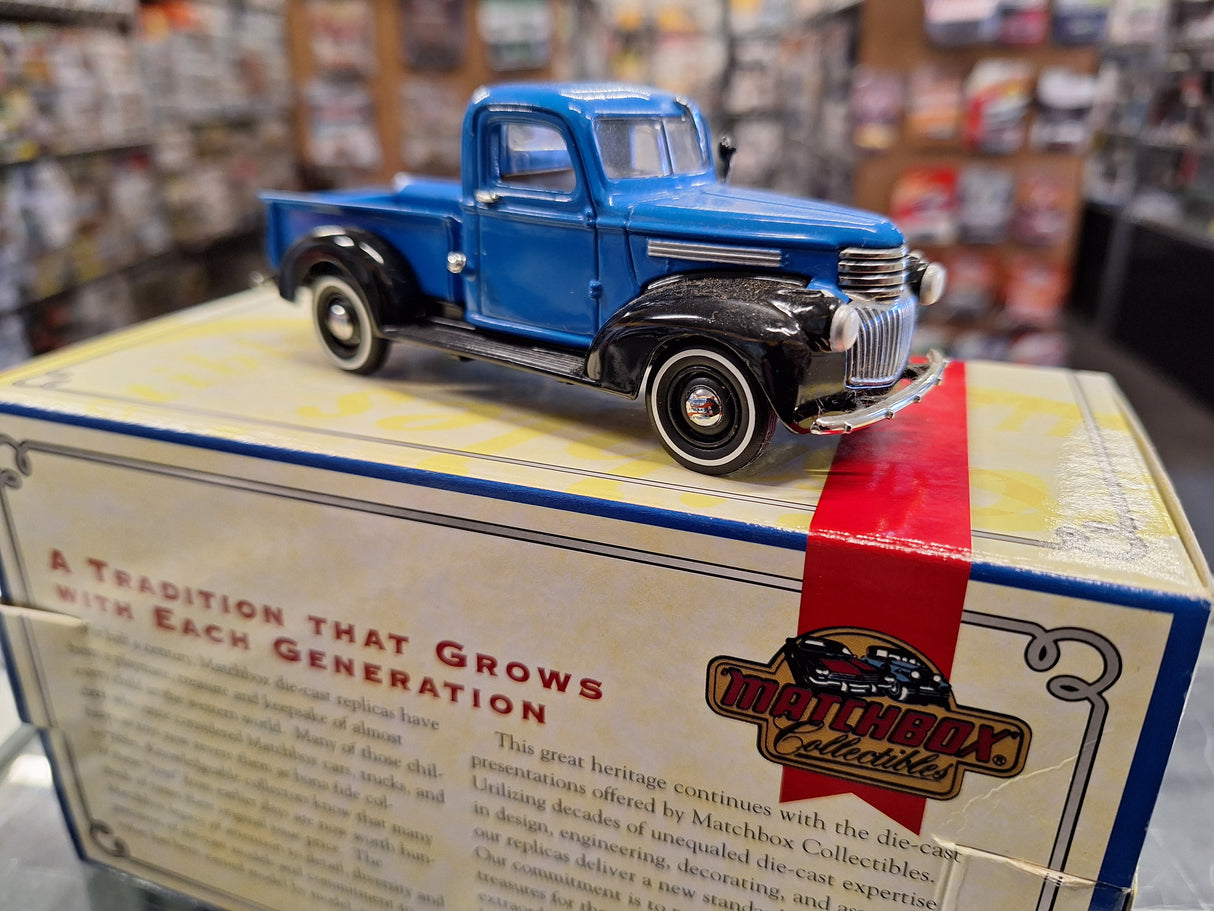 "Pre owned" Matchbox 1:43 1941 Chevy Model AK 1/2 Ton Pickup