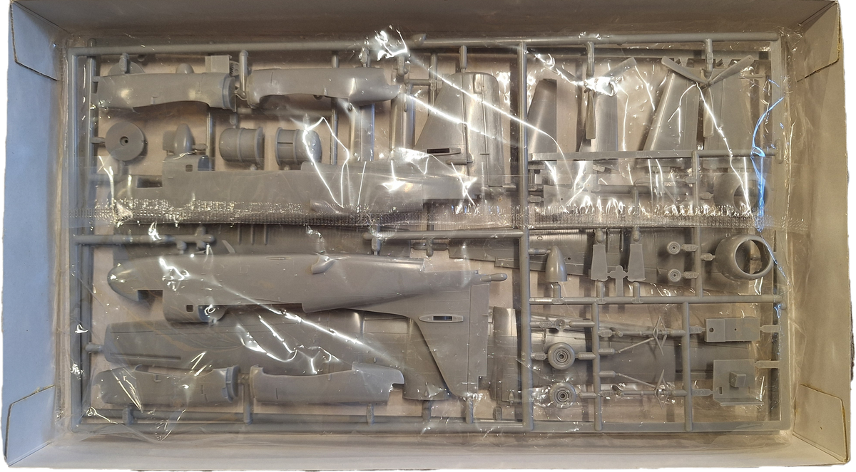 *Vintage, Aged Decals* Hasegawa 1:72 Grumman S2F-1 (FMS)