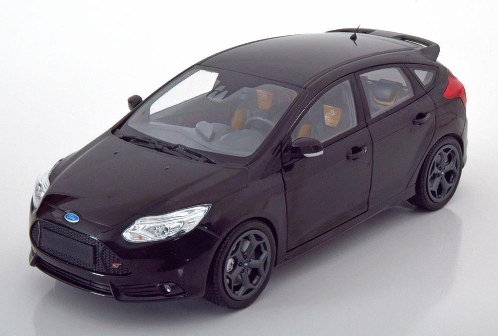 Minichamps 2010 Ford Focus RS 500 Matt Black