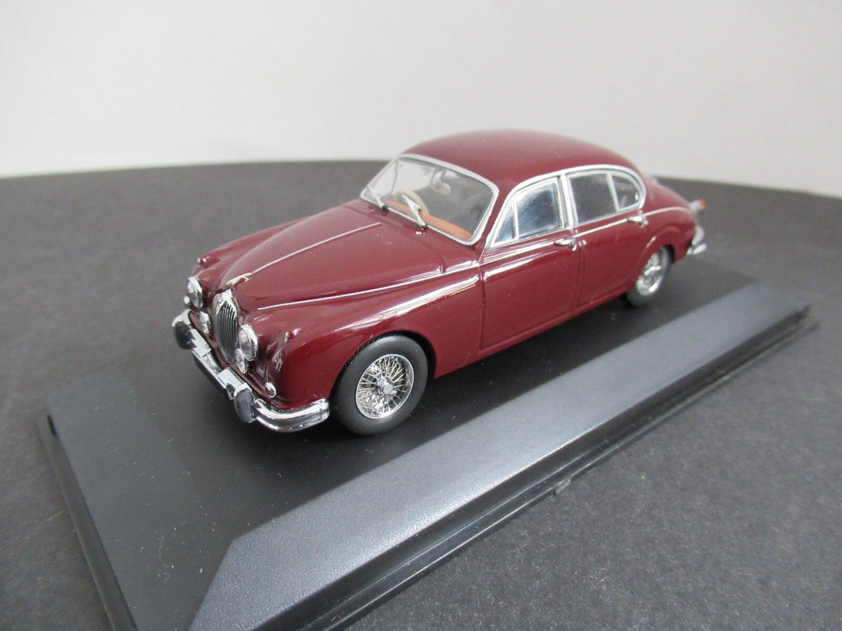 "Pre owned" Minichamps 1:43 1959-1967 Jaguar MK II Saloon Dark Red