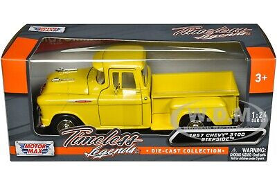 Motormax 1:24 1957 Chevrolet 3100 Stepside Pickup Yellow