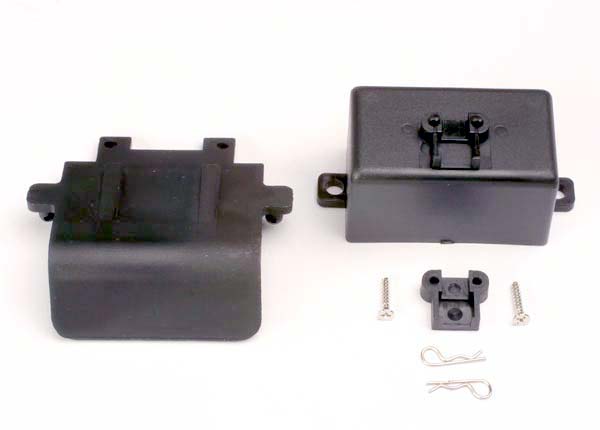 Traxxas 4132 - Bumper (rear)/ battery bo
