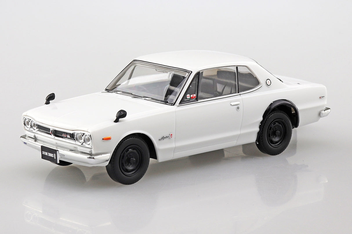 Aoshima 1:32 NISSAN SKYLINE 2000GT-R (WHITE) Snapkit