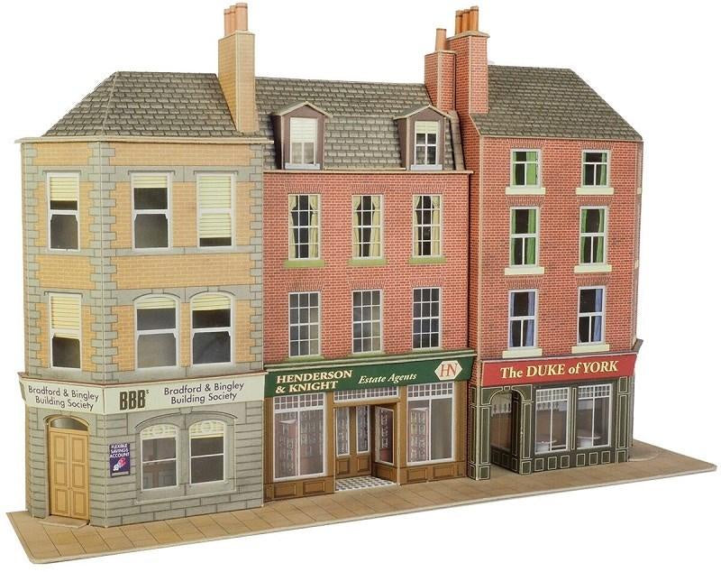 Metcalfe Low Relief Pub & Shops Kit