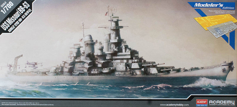 Academy 1:700 USS Missouri Modelers Edn