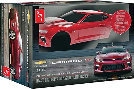 AMT 1:25 2016 Camaro SS Snap Kit (Pre Painted)