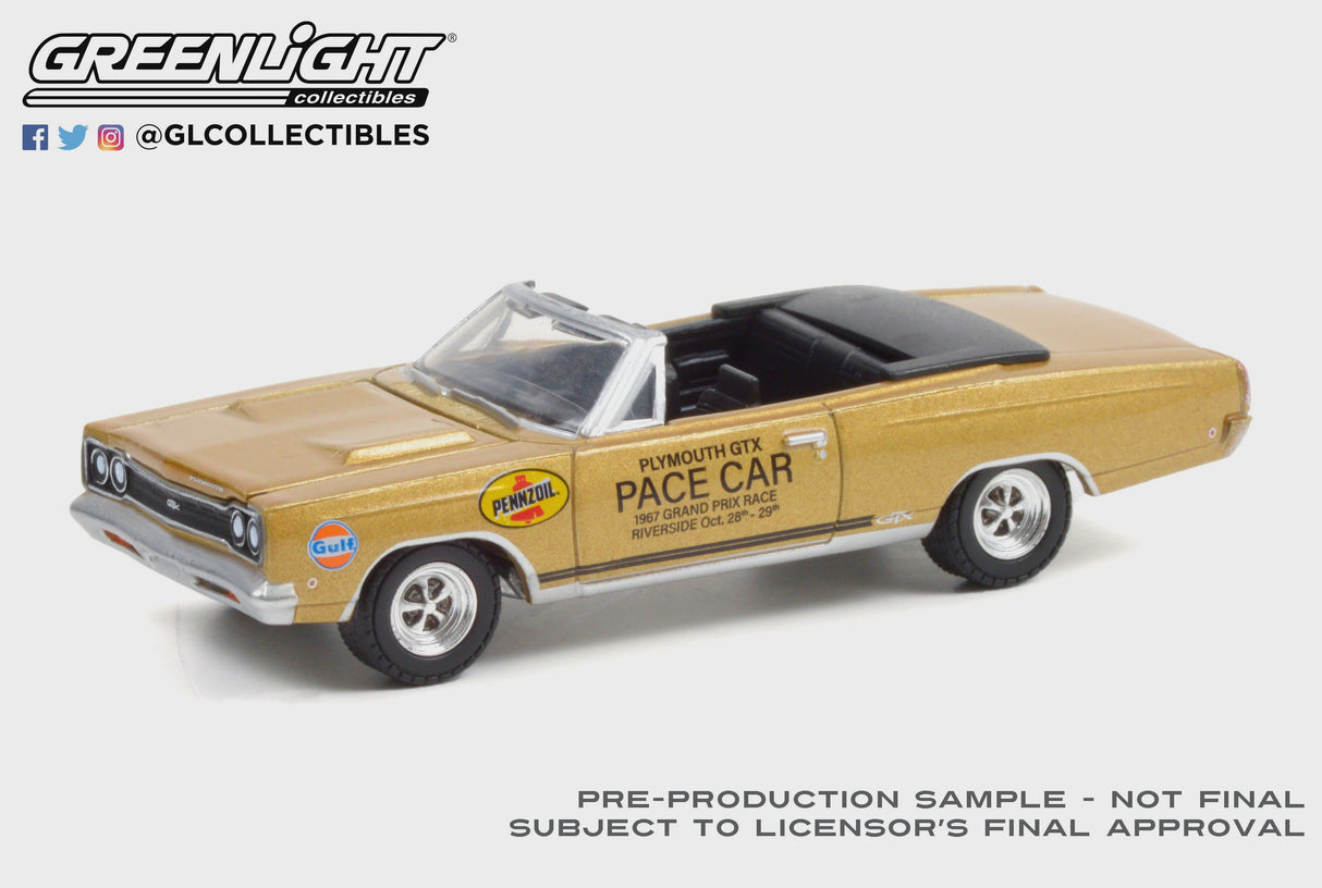 GL 1:64 1968 Plymouth GTX 426 HEMI Convertible