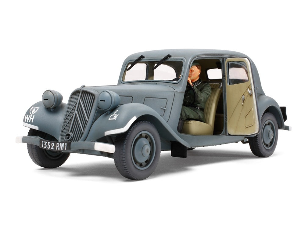 Tamiya 1:35 Citroen Traction 11CV