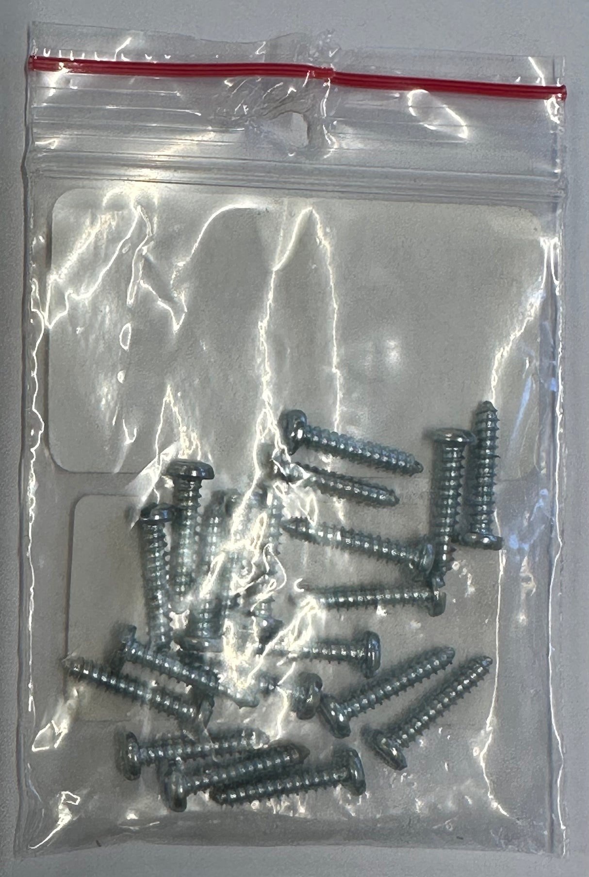 M4 x 15 Screws (20)