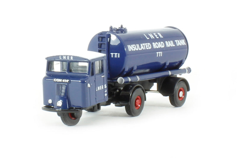 OXFORD 1:76 MECH. HORSE LNER TANKER