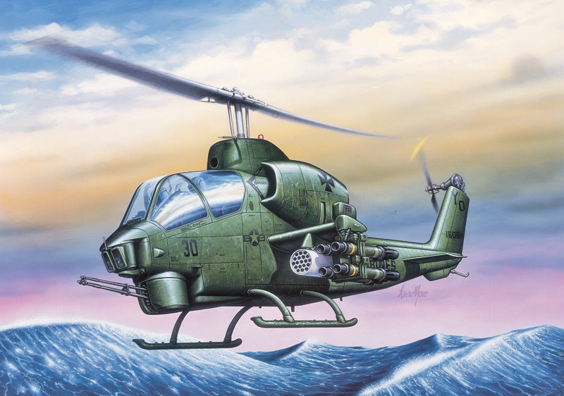 Italeri 1:72 Bell AH-1T Sea Cobra US Marines