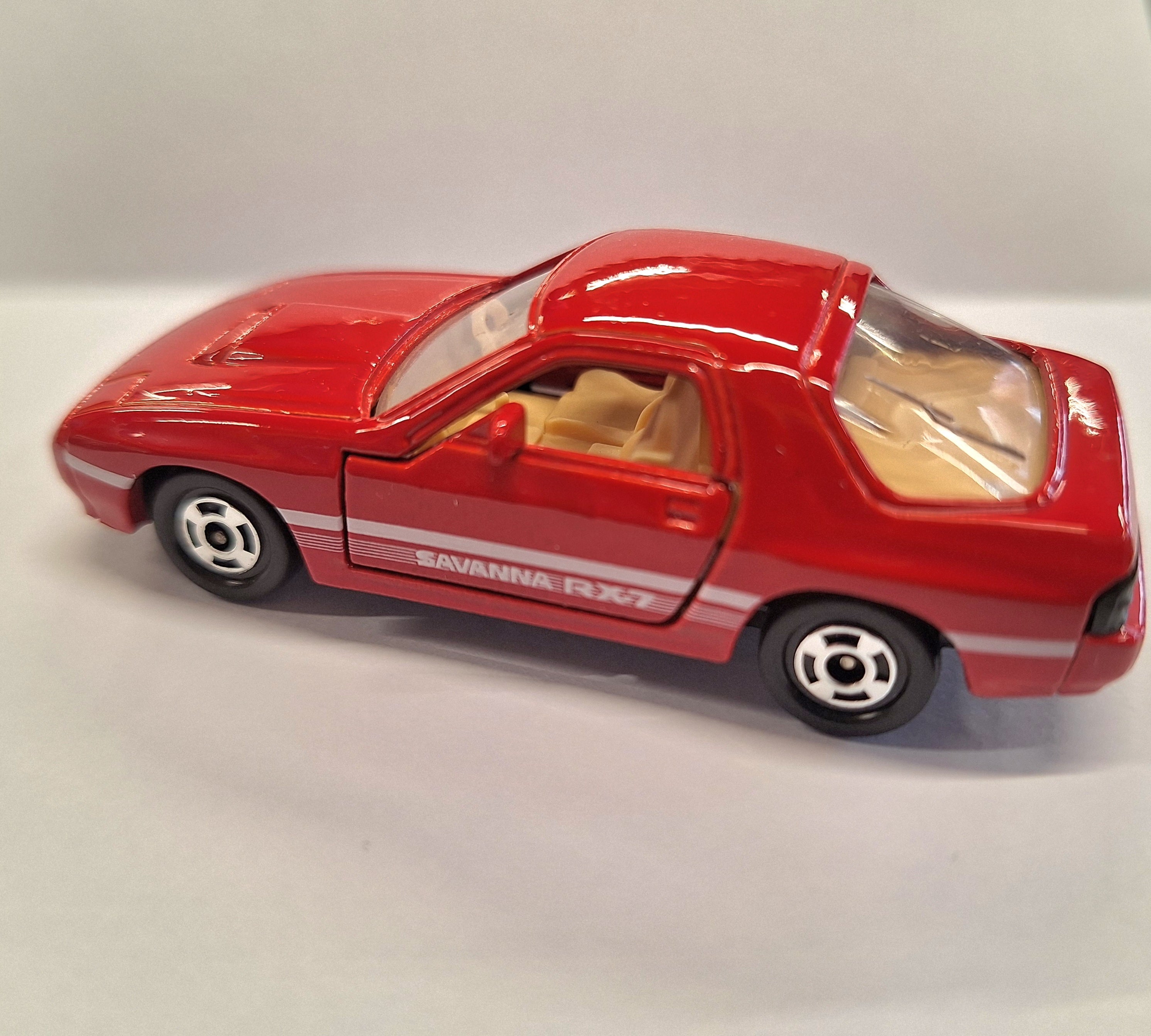 Tomica 1:55 FC Mazda Savanna RX-7 Red – Frankton Model Shop