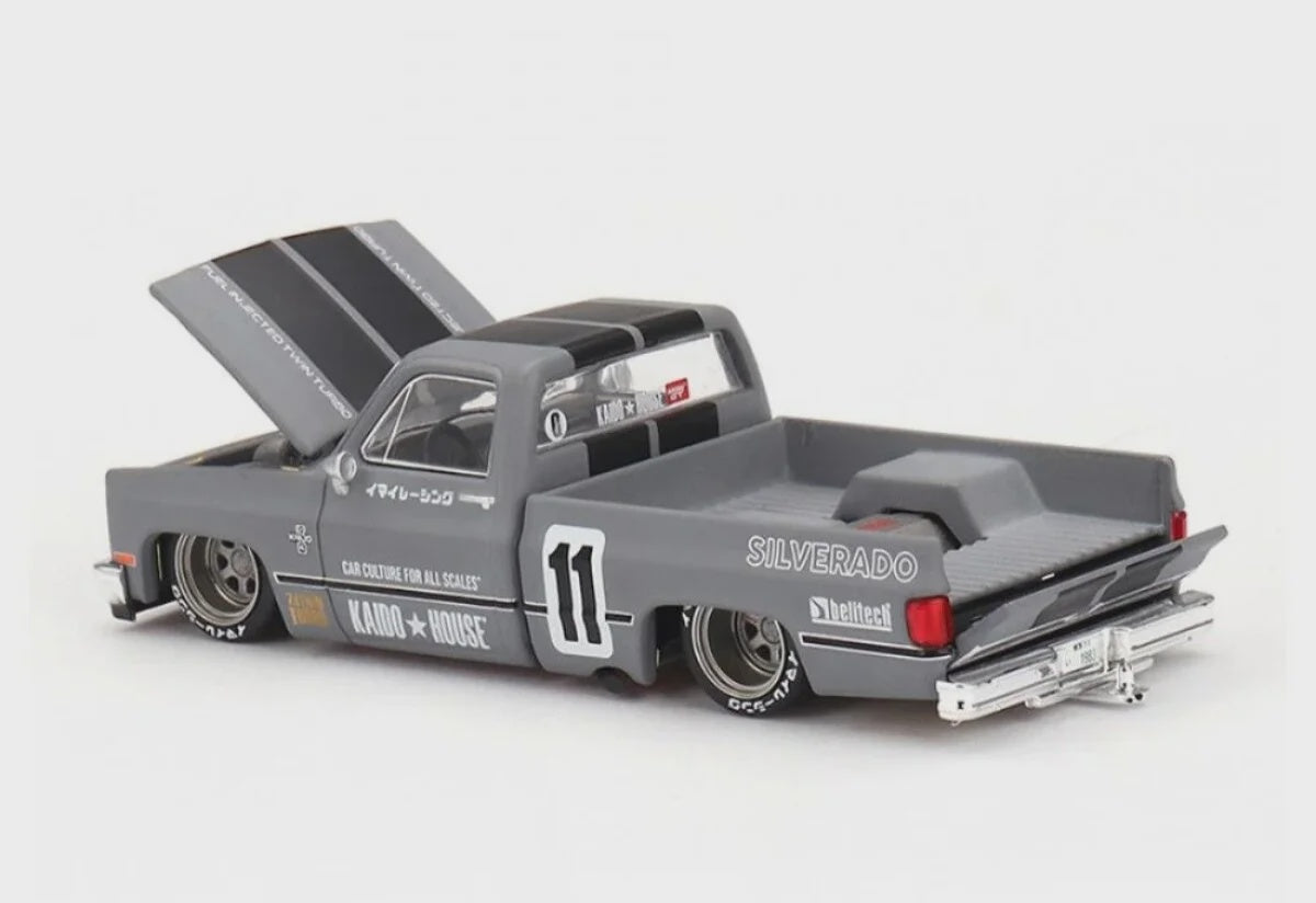 MiniGT 1/64 Kiado House Chevrolet Silverado Kaido V2