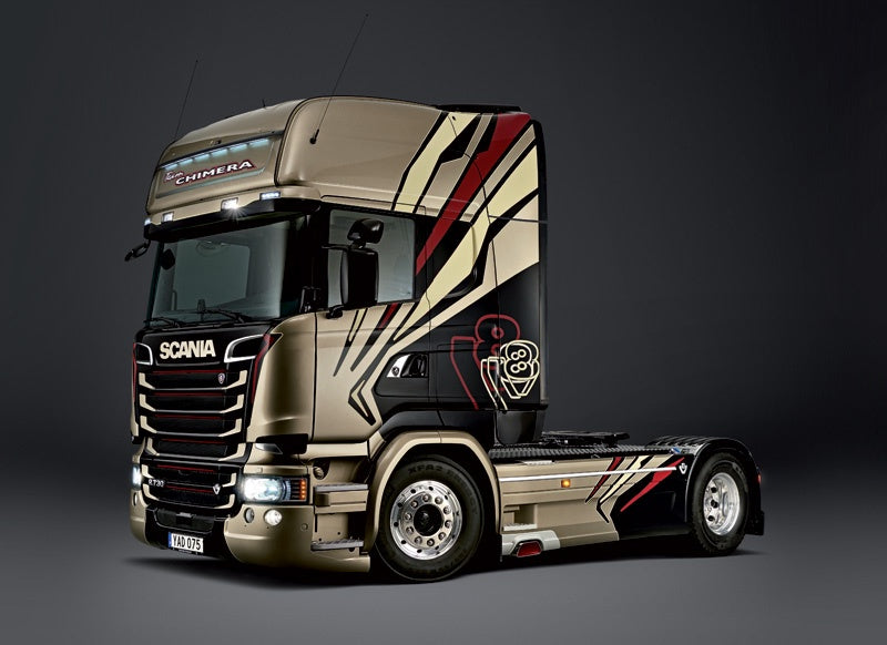 Italeri 1:24 Scania R730 Streamline "Team Chimera"