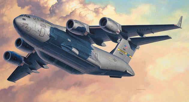 *Box Damage* Revell 1:144 C-17A Globemaster III (LW)