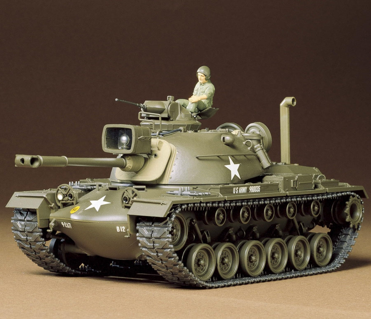 Tamiya 1:35 Patton Tank M-48A3