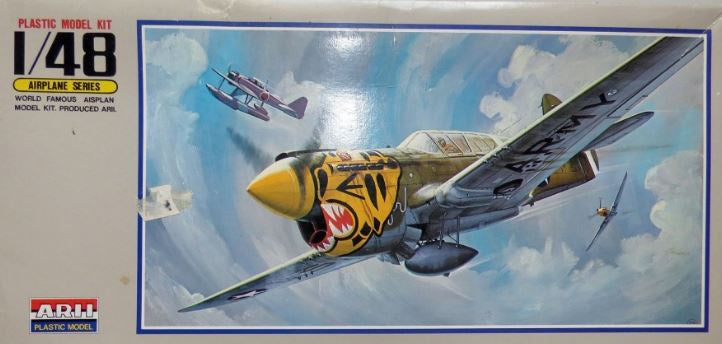 *Unsealed, Vintage* Arii 1:48 Curtiss P-40E Warhawk