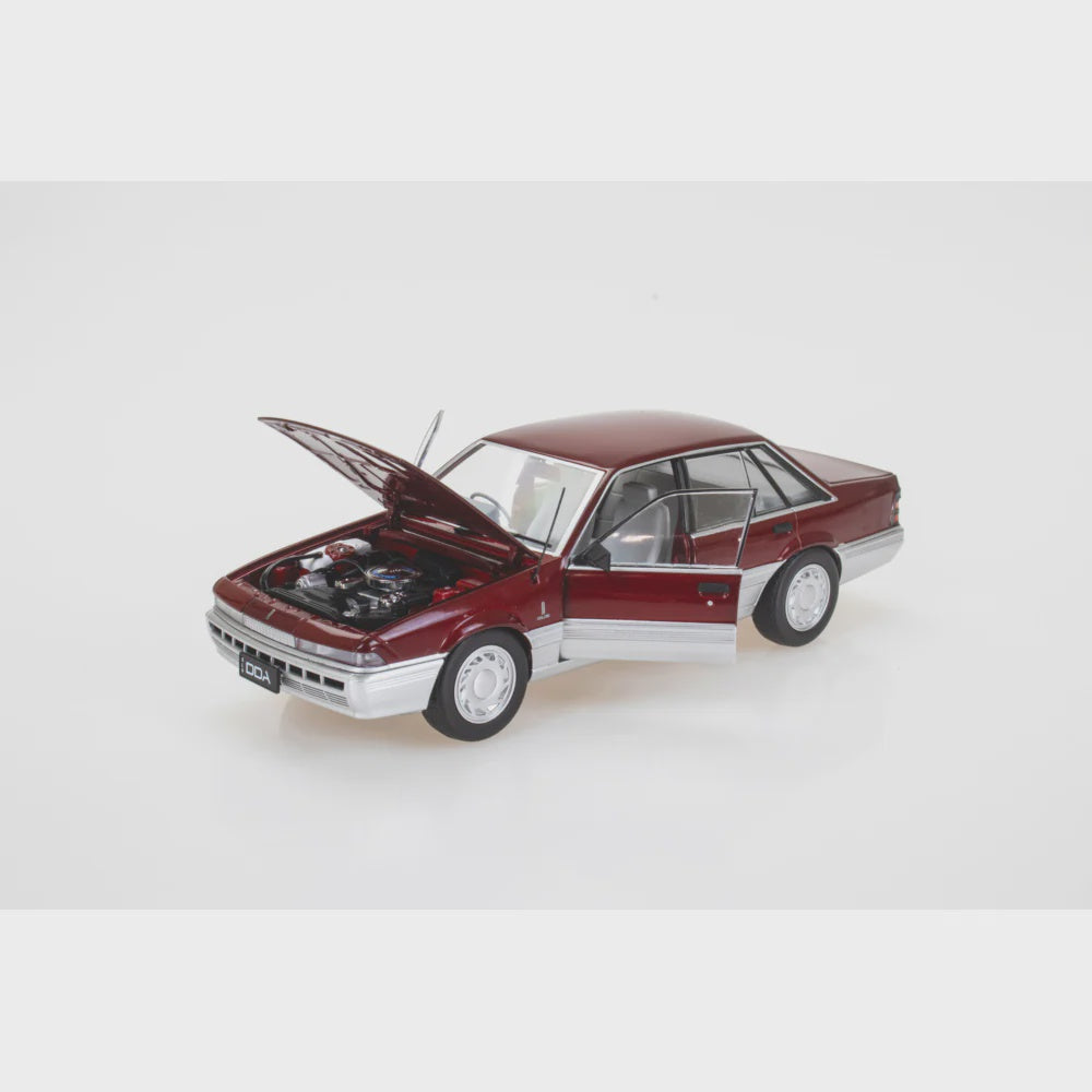 DDA 1:24 Holden VL Calais Burgandy/Silver