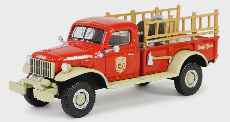 GL-1:64 1946 Dodge Power Wagon Fire Truck