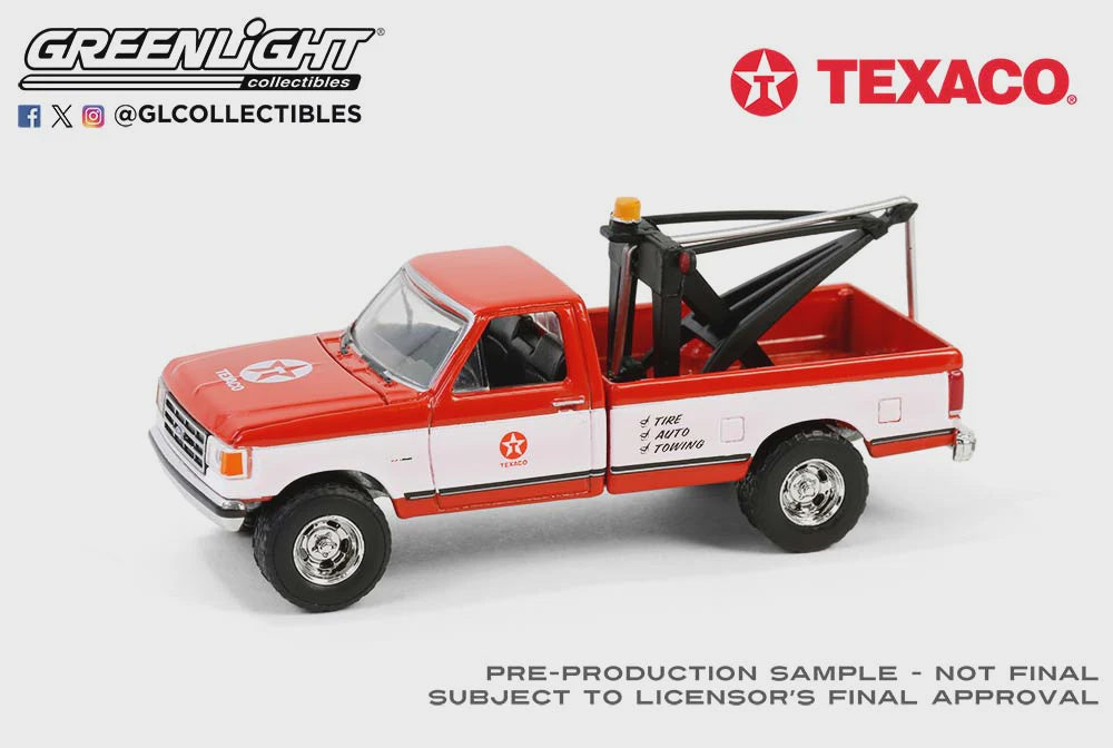 Greenlight 1:64 1988 Ford F-250 with Tow Hook Texaco