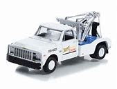 GL 1:64 1969 Chevrolet C-30 Dually Wrecker