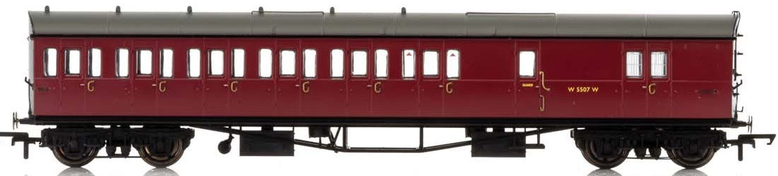 Hornby BR, Collett 57’ Bow Ended D98 Six Compartment Brake Third (Left Hand), W5507W - Era 4