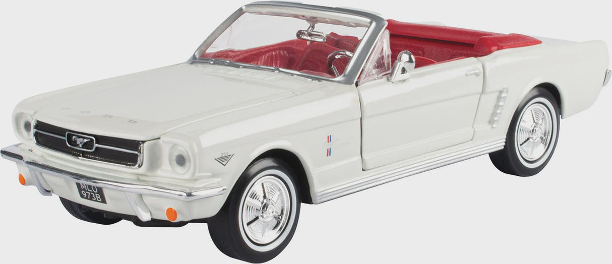 Motormax 1/24 1964 Mustang (Convertible) - James Bond