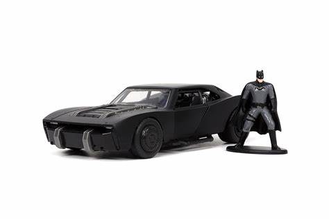 Jada 1:32 2022 Batmobile W/Figure