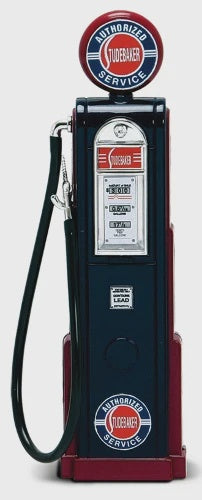 Road Signature 1/18 Studebaker Service 1 (Square Base) Gas Pump