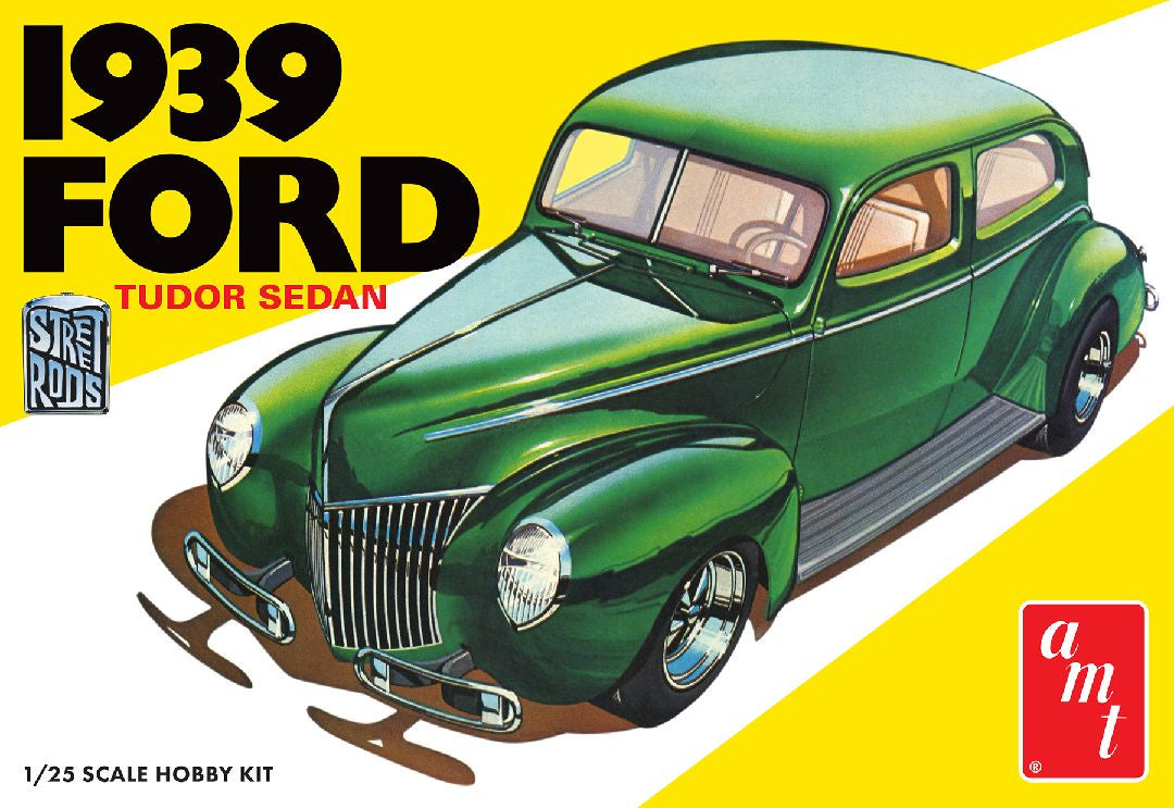 AMT 1:25 1939 Ford Sedan 4'n'1